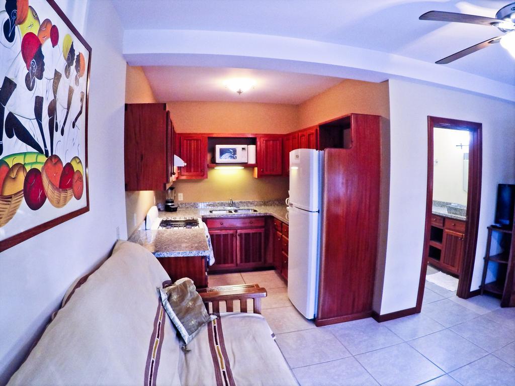 Dolce Cabana Waterfront Suites Placencia Luaran gambar