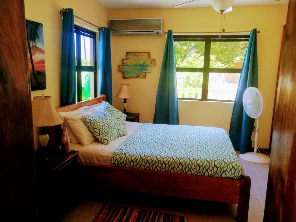 Dolce Cabana Waterfront Suites Placencia Luaran gambar